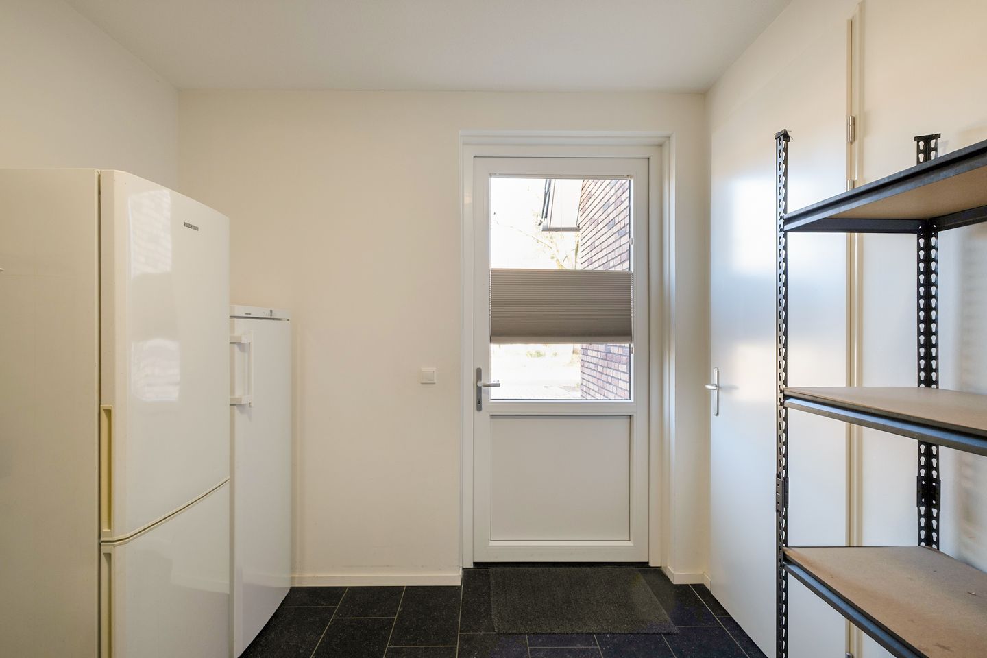 Photo 20 of Julianastraat 54