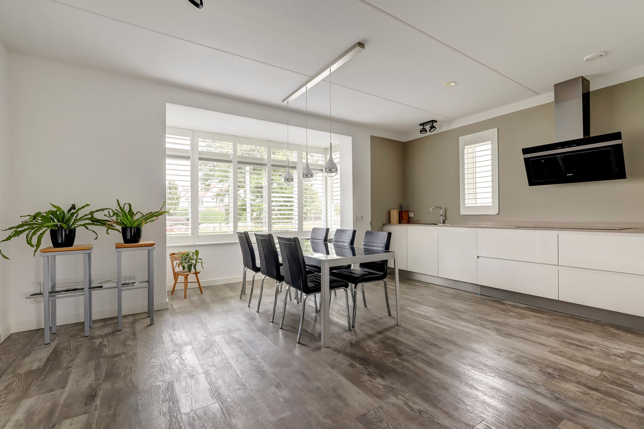 Modern Semi-Detached Family Home with Spacious Garden and Garage in De Heeswijkse Kampen — 15