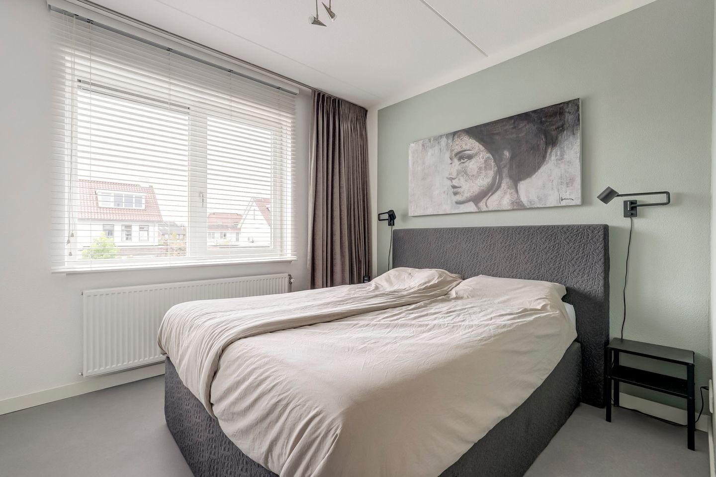 Modern Semi-Detached Family Home with Spacious Garden and Garage in De Heeswijkse Kampen — 25