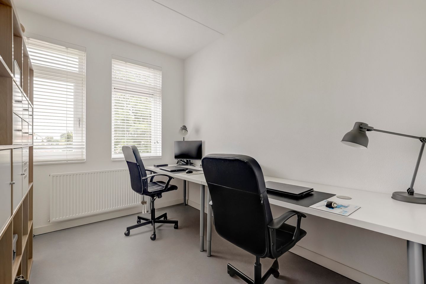 Modern Semi-Detached Family Home with Spacious Garden and Garage in De Heeswijkse Kampen — 29