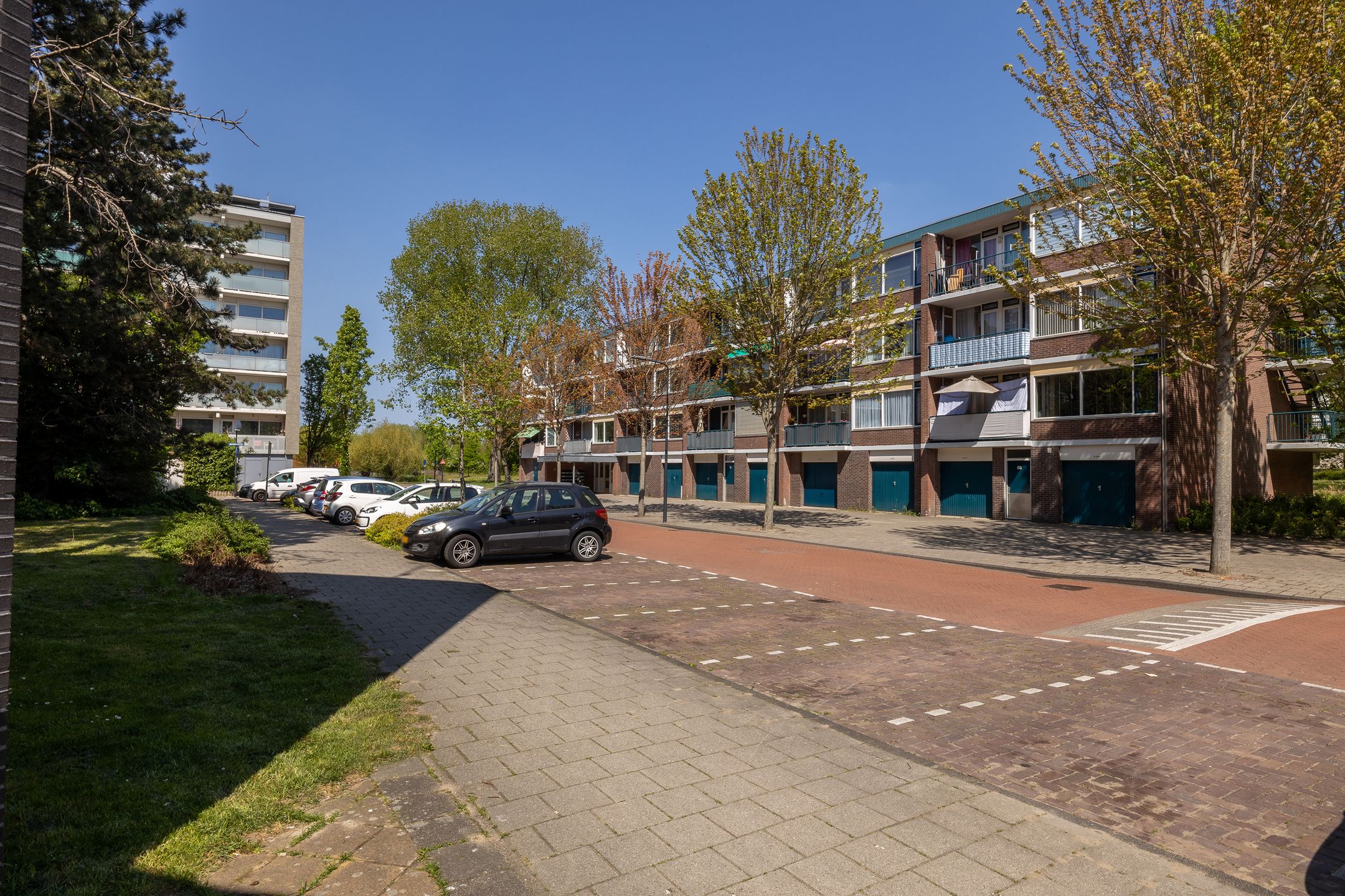 Photo 24 of Opaalstraat 295