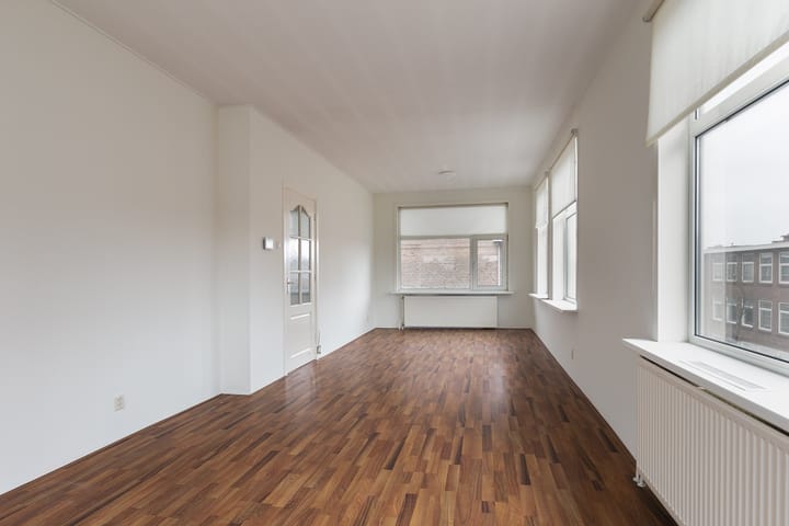 Photo 2 of Tesselseplein 39