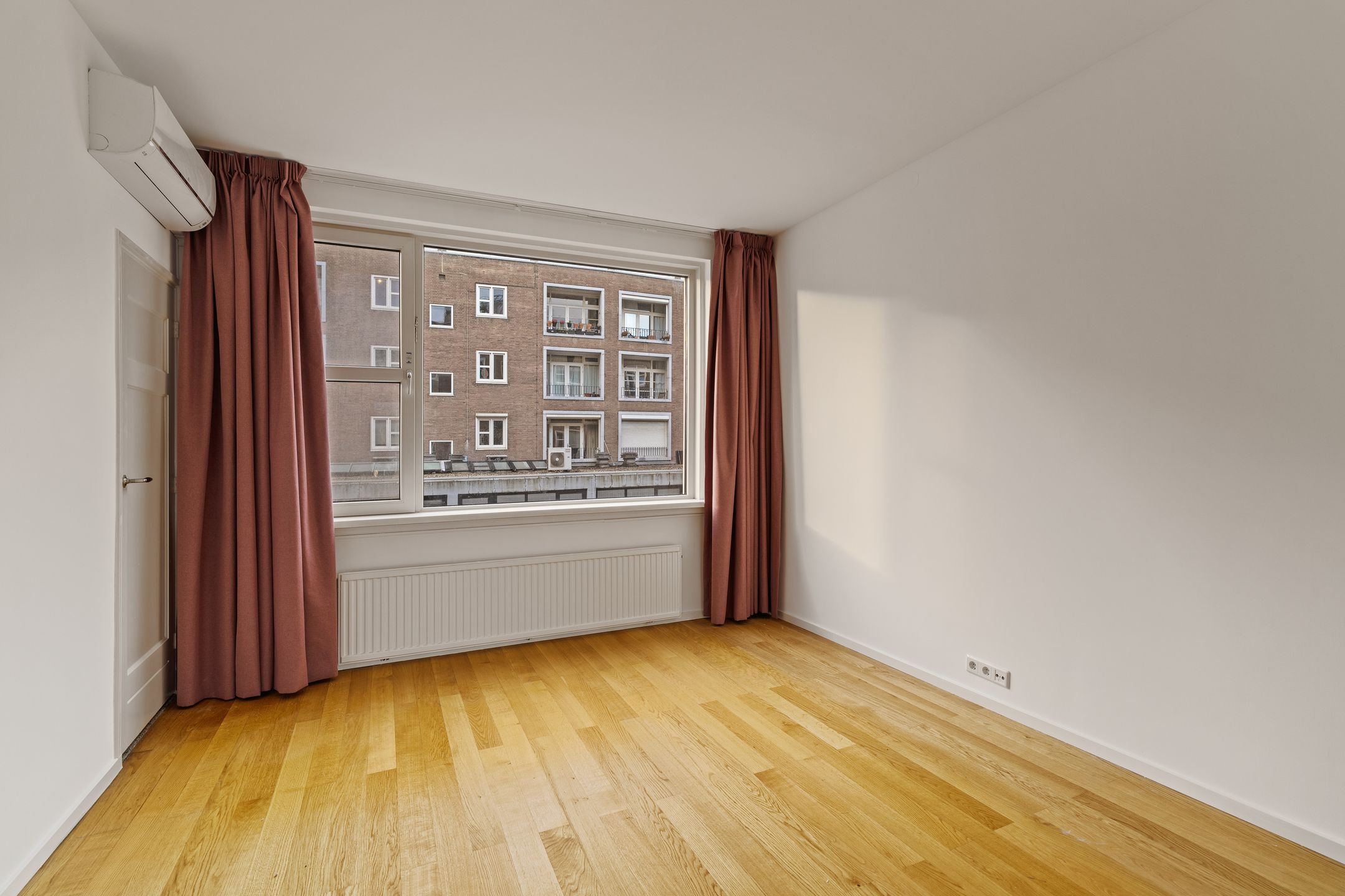 Photo 12 of Meent 17-B