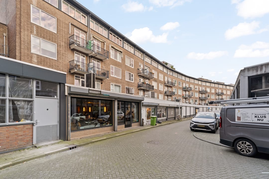 Photo 7 of Meent 17-B