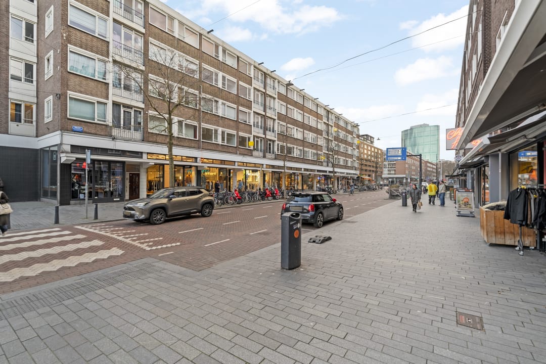 Photo 22 of Meent 17-B