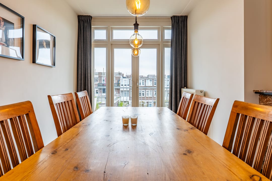 Photo 11 of van Naeltwijckstraat 44