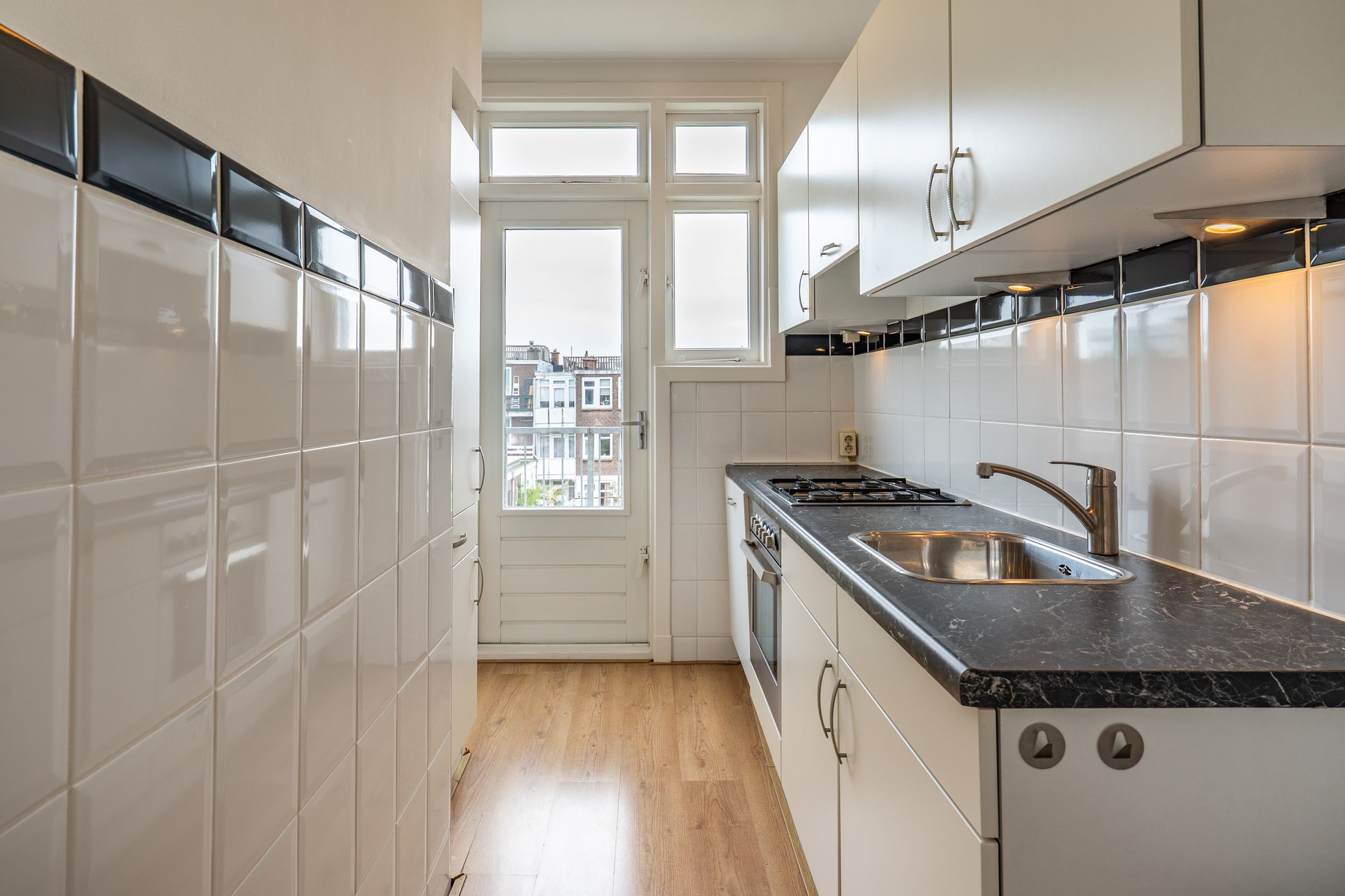 Photo 18 of van Naeltwijckstraat 44