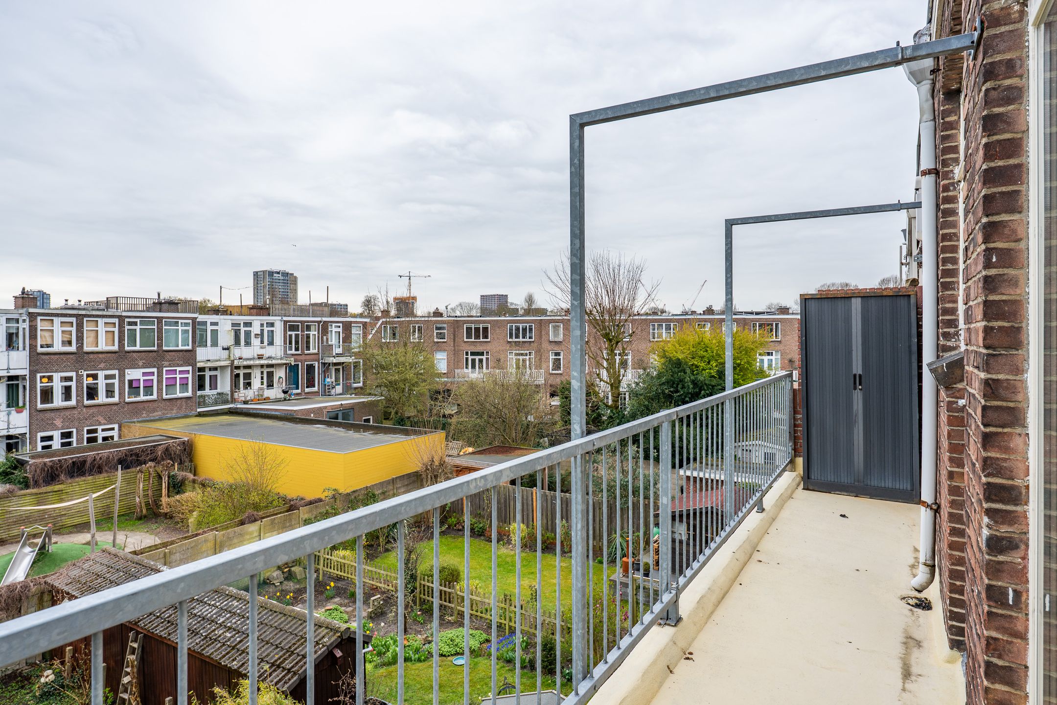 Photo 15 of van Naeltwijckstraat 44