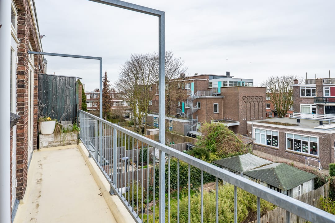 Photo 16 of van Naeltwijckstraat 44