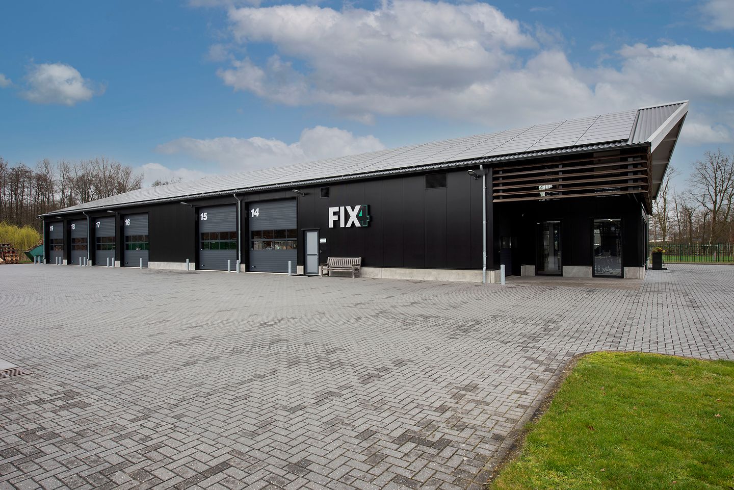 Bekijk foto 2 van Bornsestraat 58