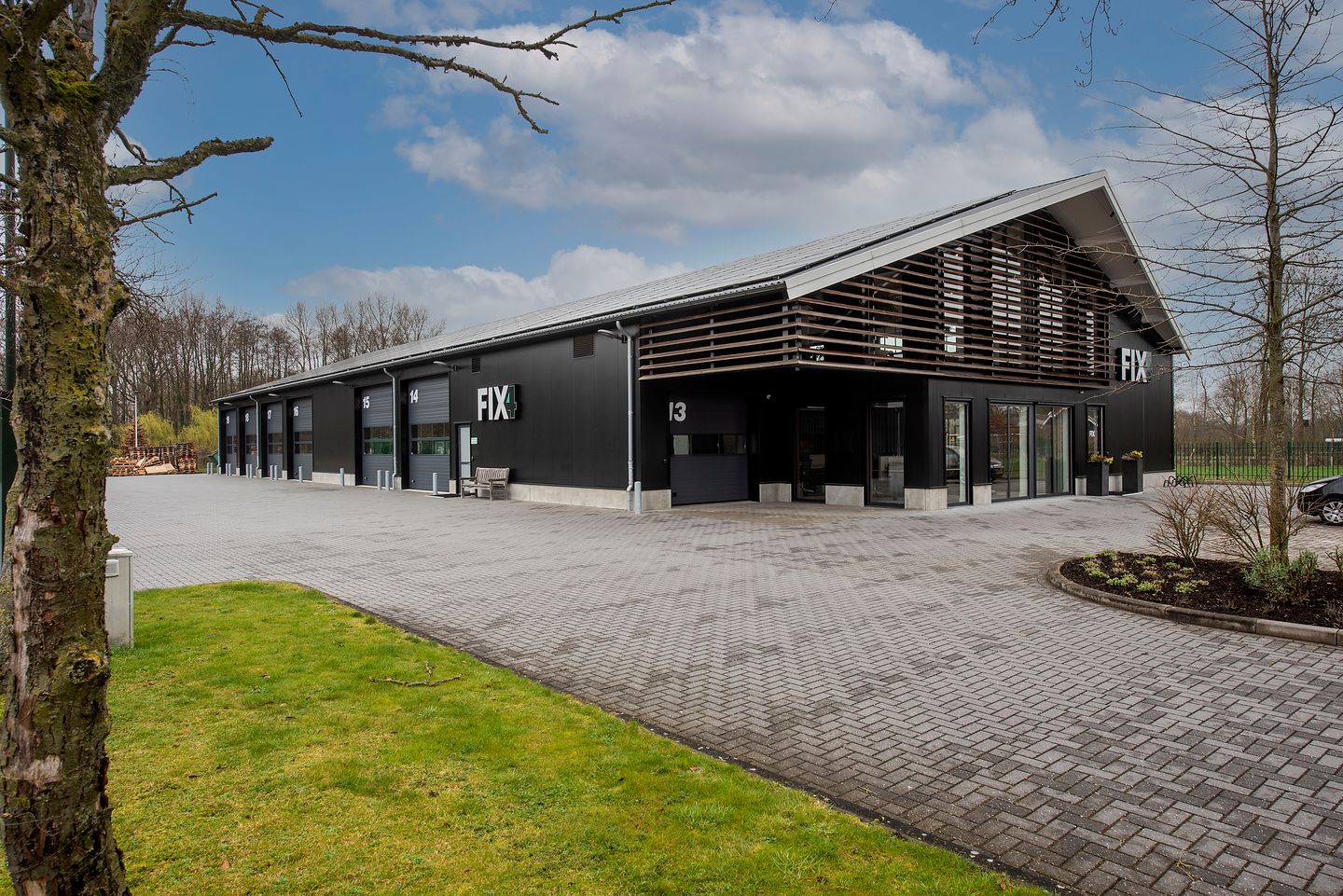 Bekijk foto 1 van Bornsestraat 58