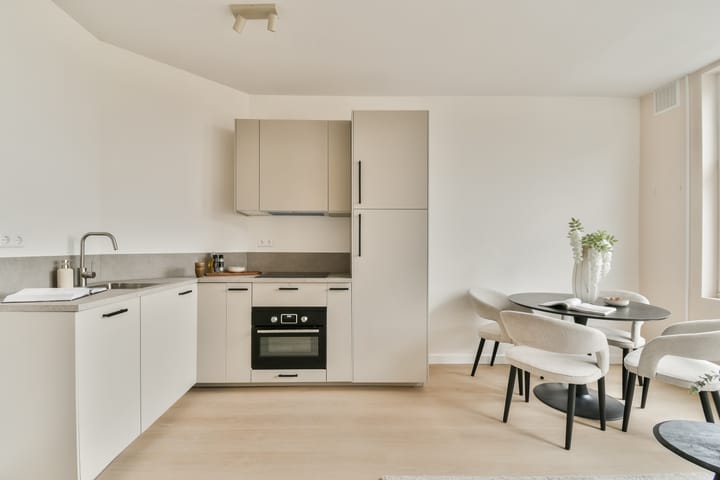 Photo 4 of Cabotstraat 13-2