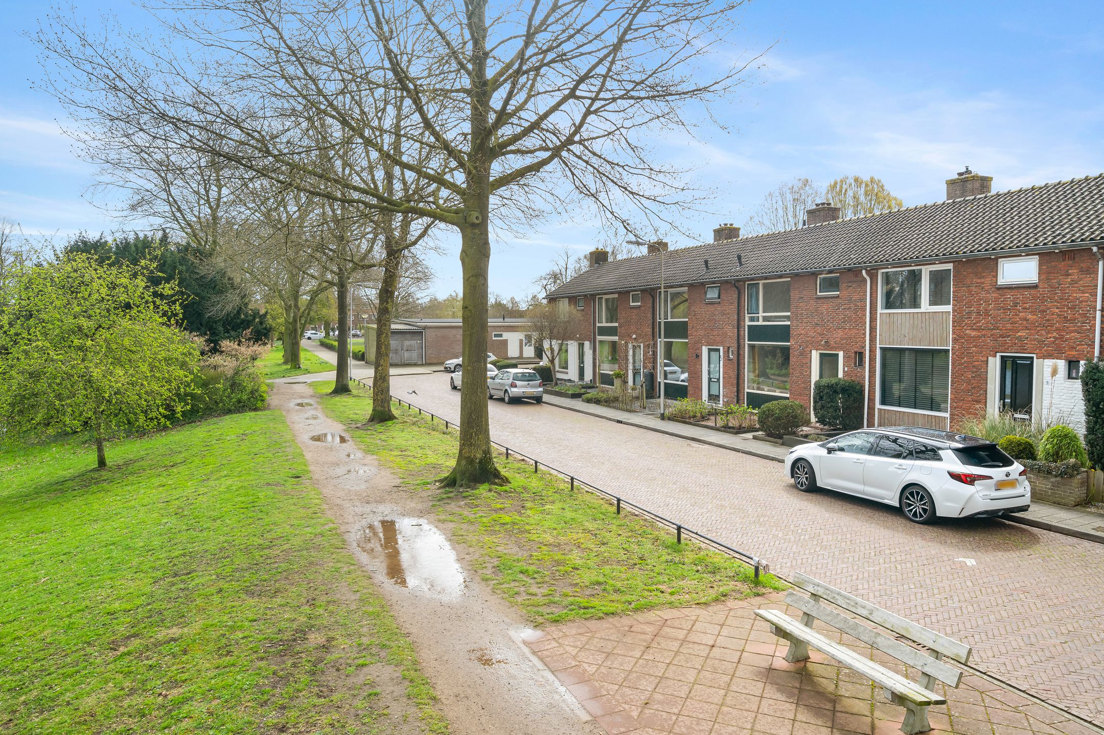 Photo 24 of Frans van Mierisstraat 7