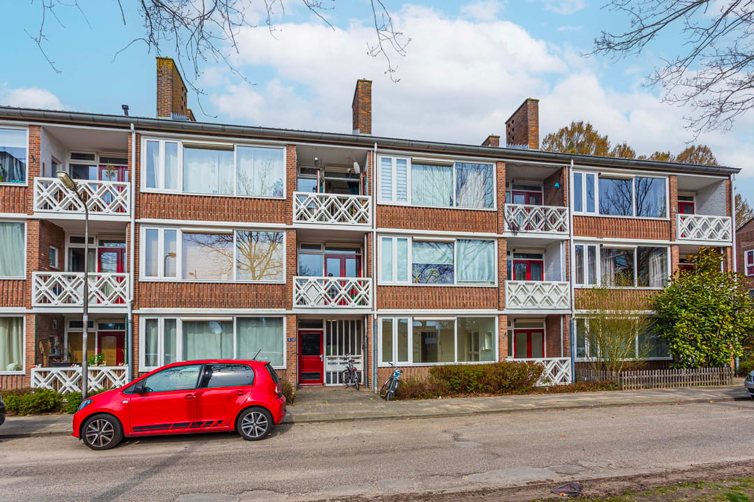 Charming Ground Floor Apartment with Two Balconies in Green Randenbroek — 28