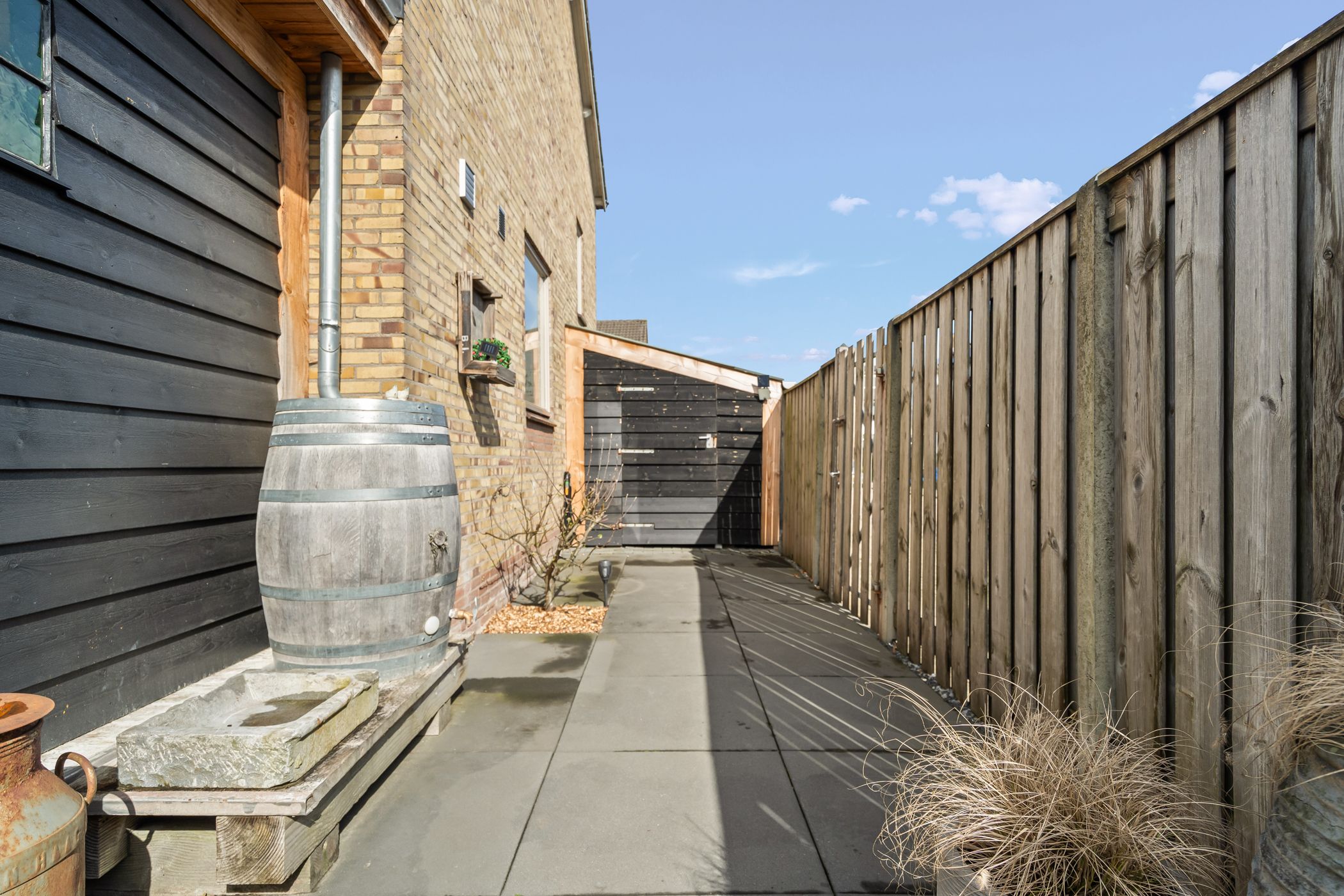 Photo 42 of Floris van Egmondstraat 25