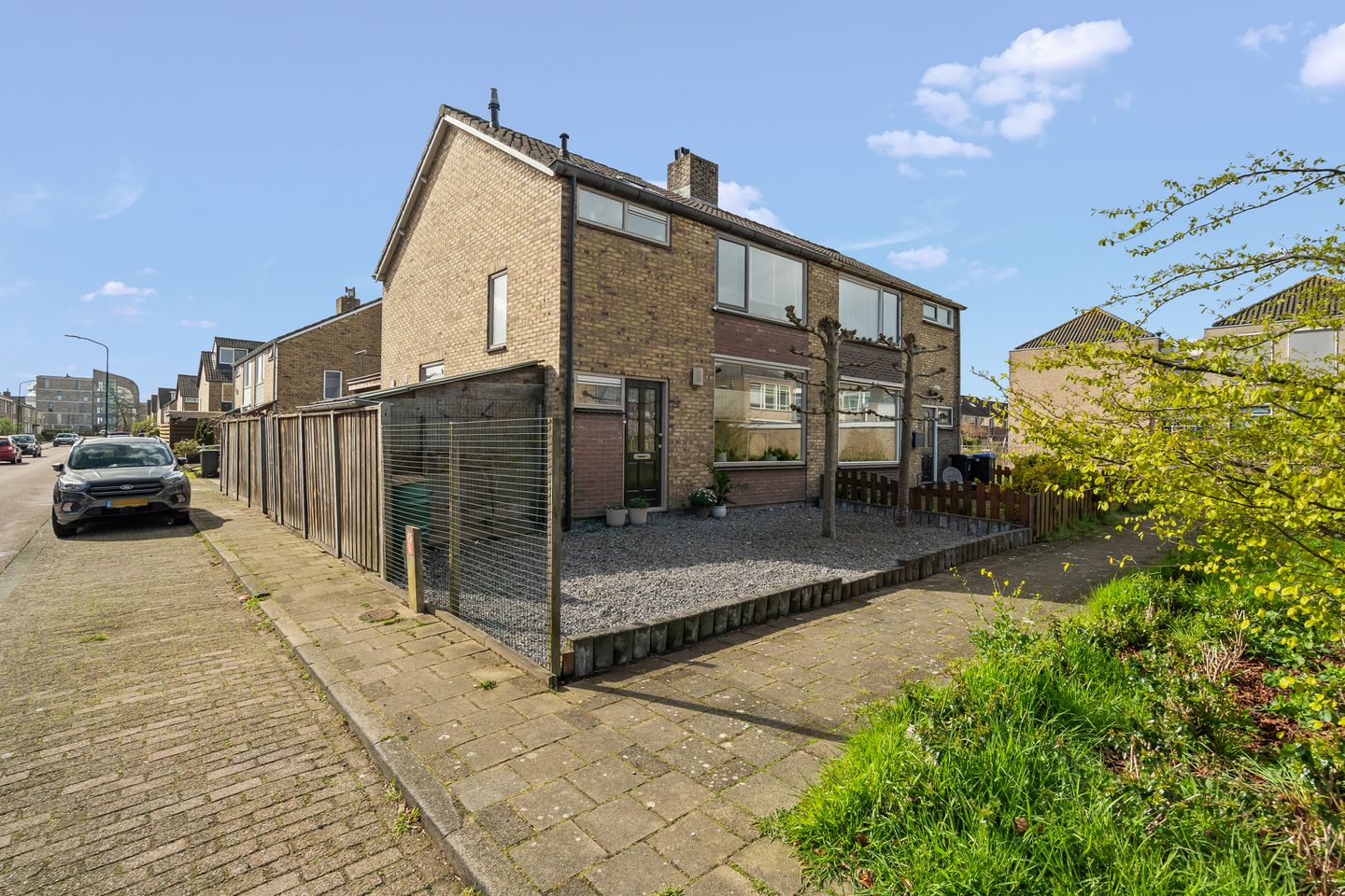 Photo 10 of Floris van Egmondstraat 25