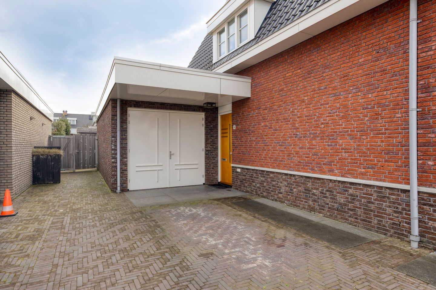 Foto 10 van Walpen 4