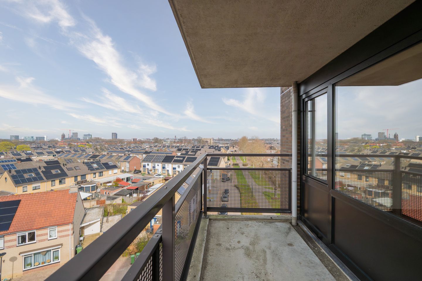 Spacious apartment with balcony in central Venlo — 29
