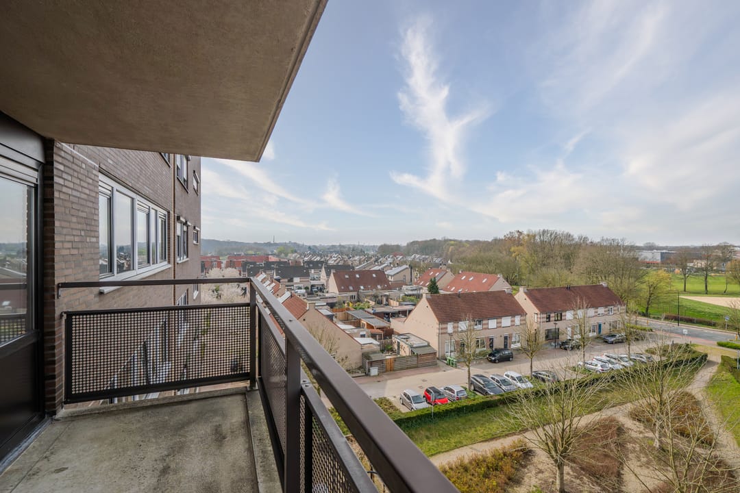 Spacious apartment with balcony in central Venlo — 31