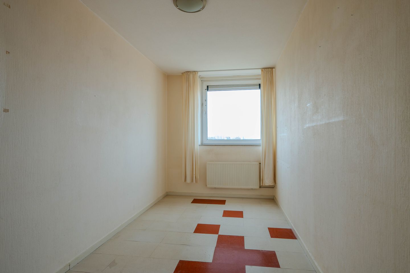 Spacious apartment with balcony in central Venlo — 25