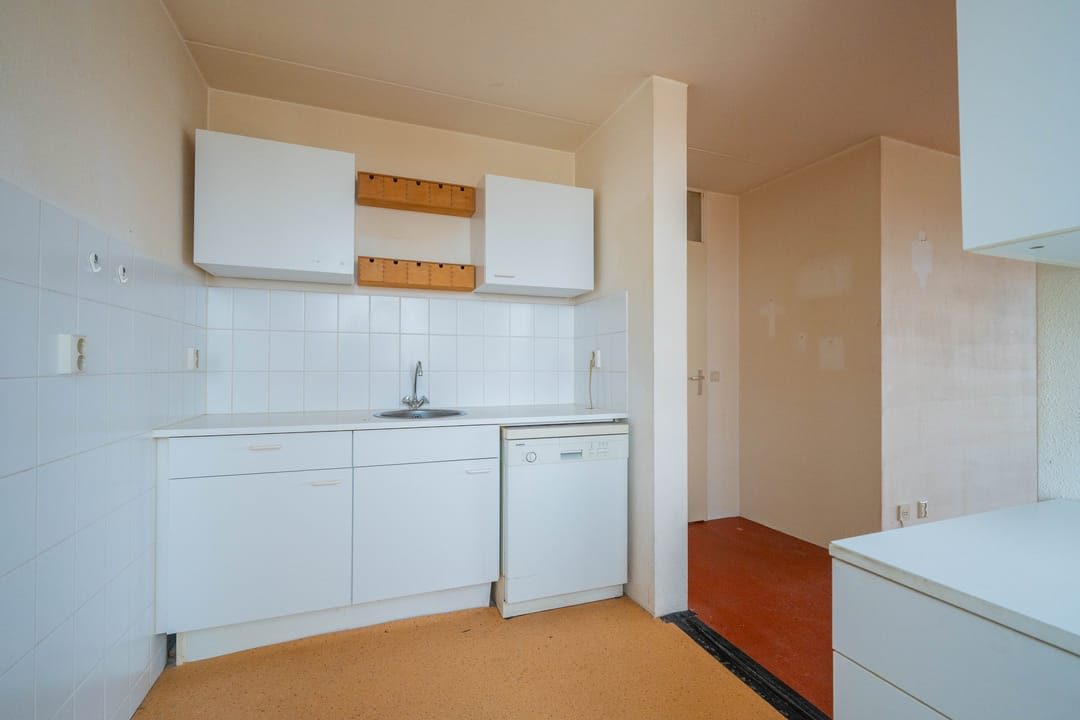 Spacious apartment with balcony in central Venlo — 22