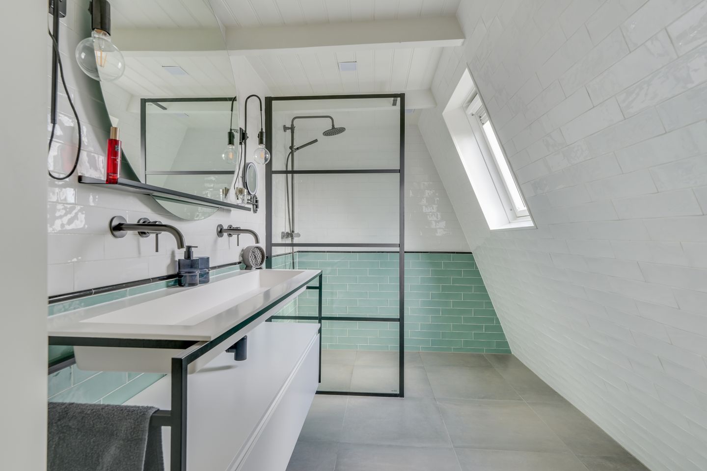 Photo 4 of Oosthuizerweg 31