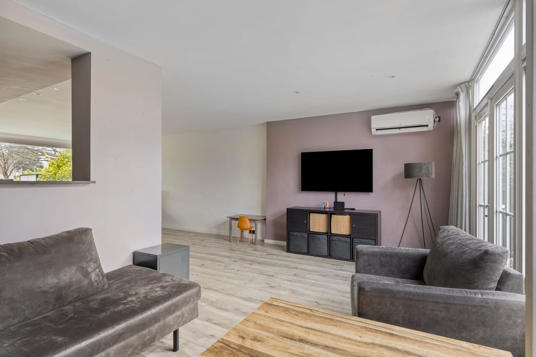 Foto 11 van Johan van Oldenbarneveldtlaan 48