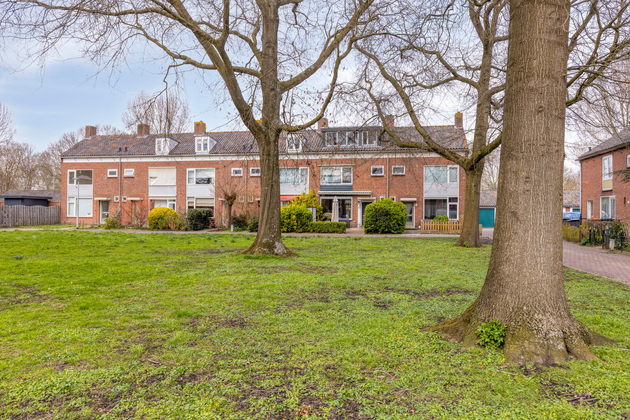 Foto 36 van Johan van Oldenbarneveldtlaan 48