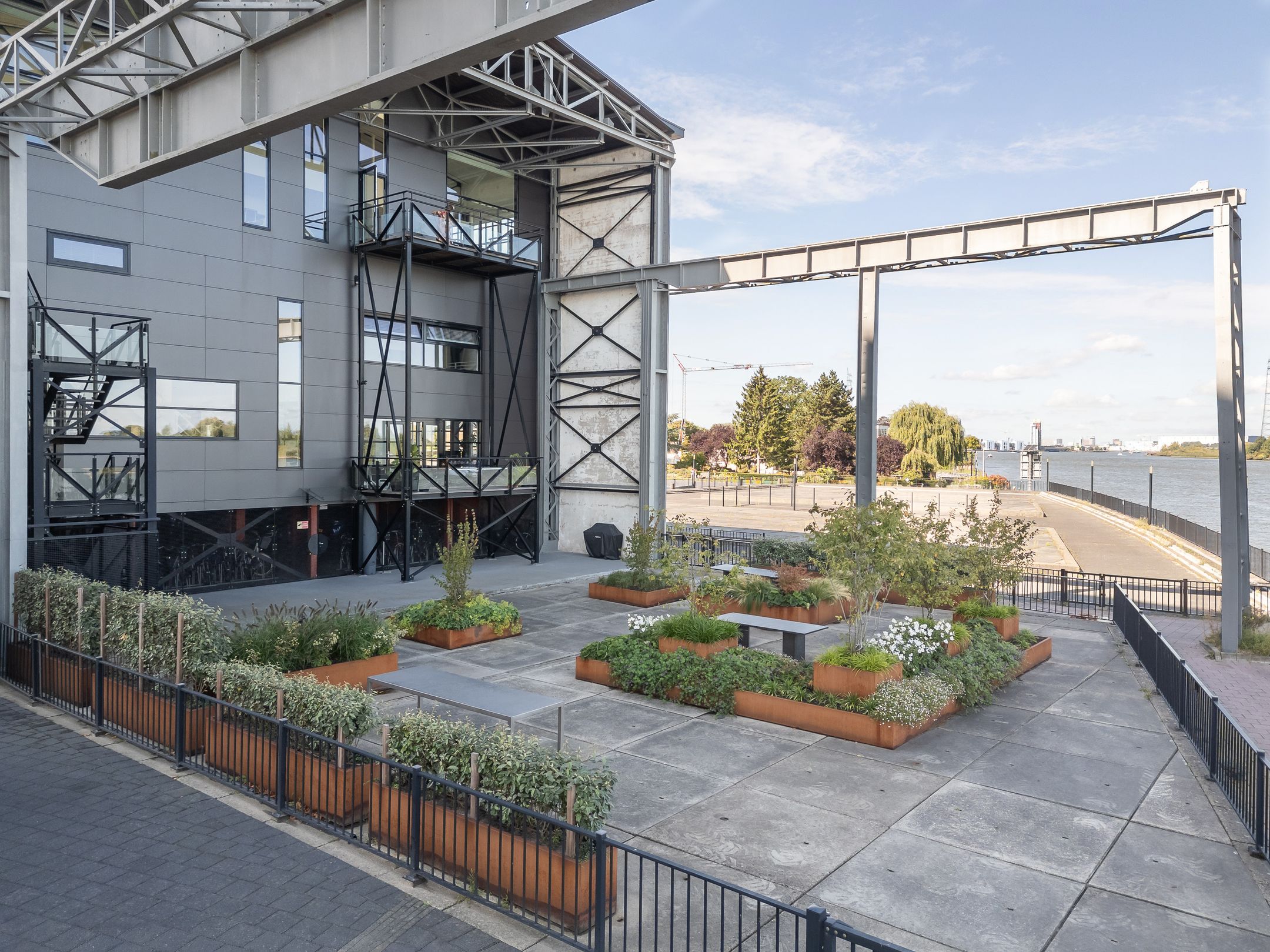 Unique Monumental Loft with River Views and Private Boat Slip — 27