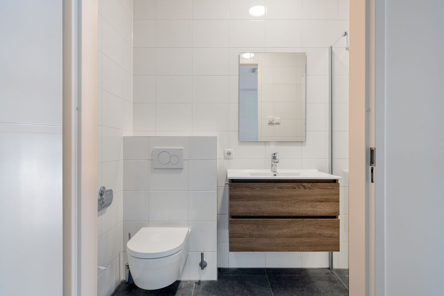 Photo 19 of Eindhovenseweg 73-E