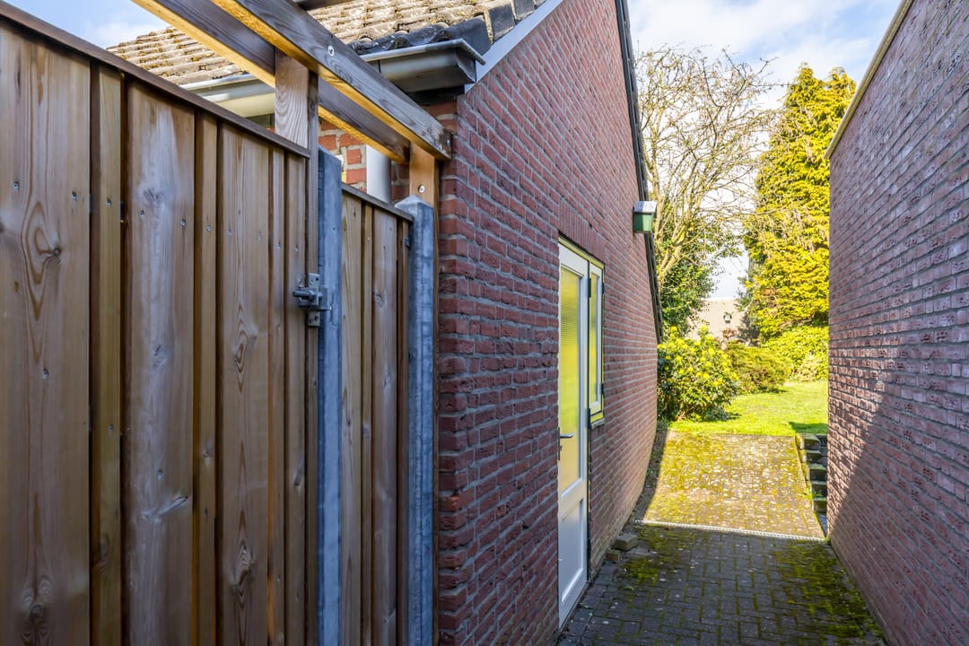 Photo 32 of Mozartstraat 1