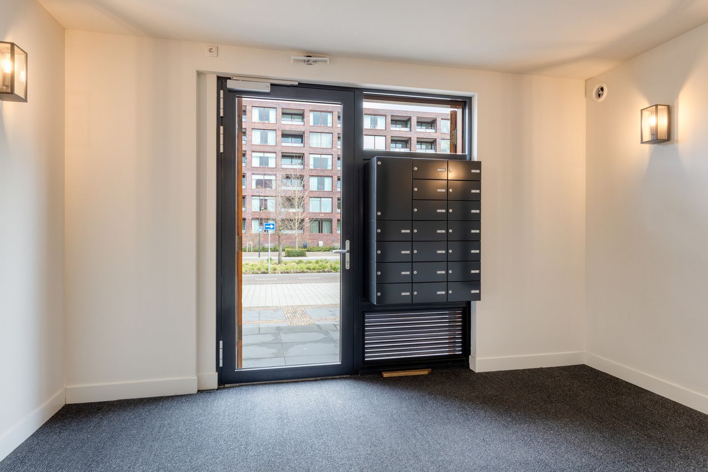 Photo 25 of Eindhovenseweg 73-E