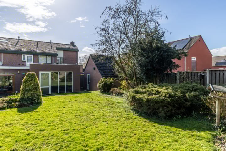 Photo 3 of Mozartstraat 1