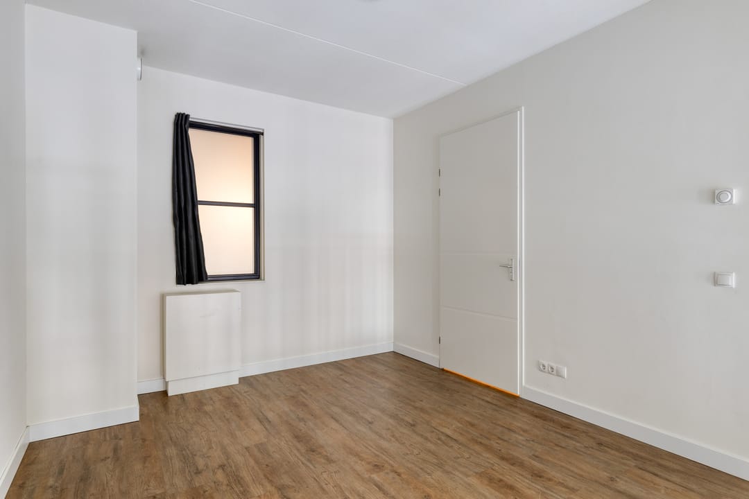 Photo 16 of Eindhovenseweg 73-E