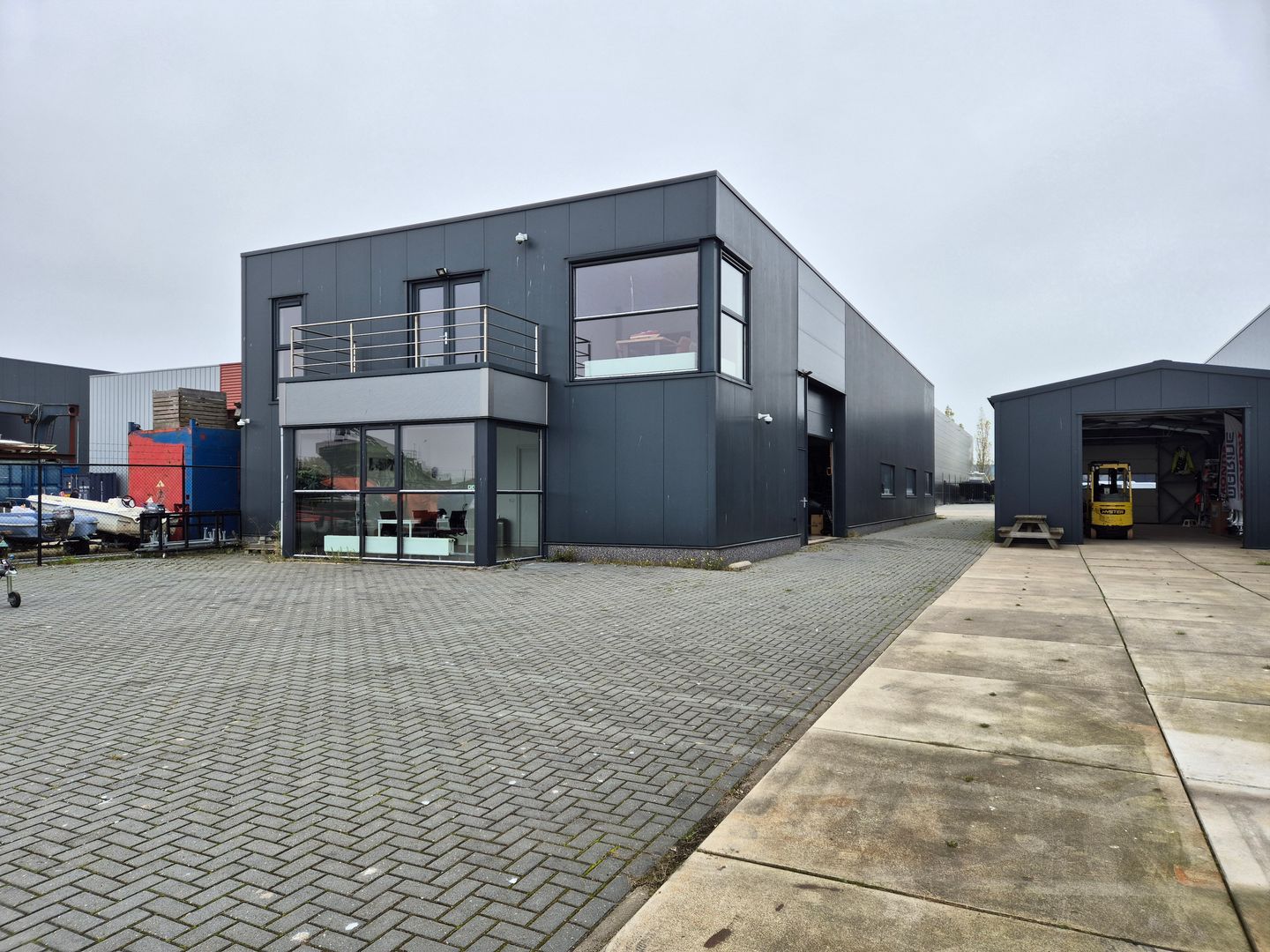 View photo 2 of De Schelphoek 102