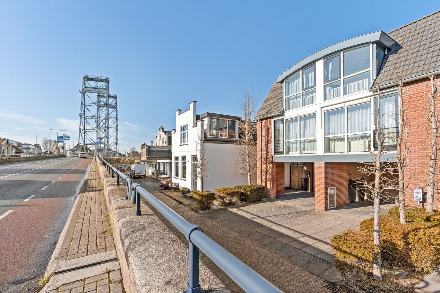 Foto 35 van Brugweg 14