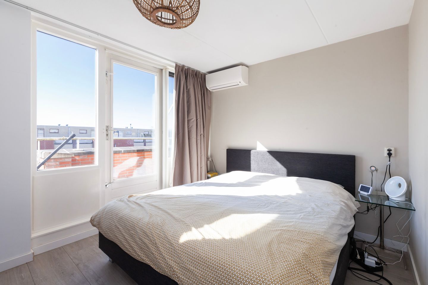 Foto 25 van Egbert van 't Oeverstraat 4