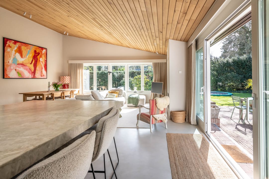 Completely Renovated Split-Level Villa with Southwest Garden Oasis in Aerdenhout — 31