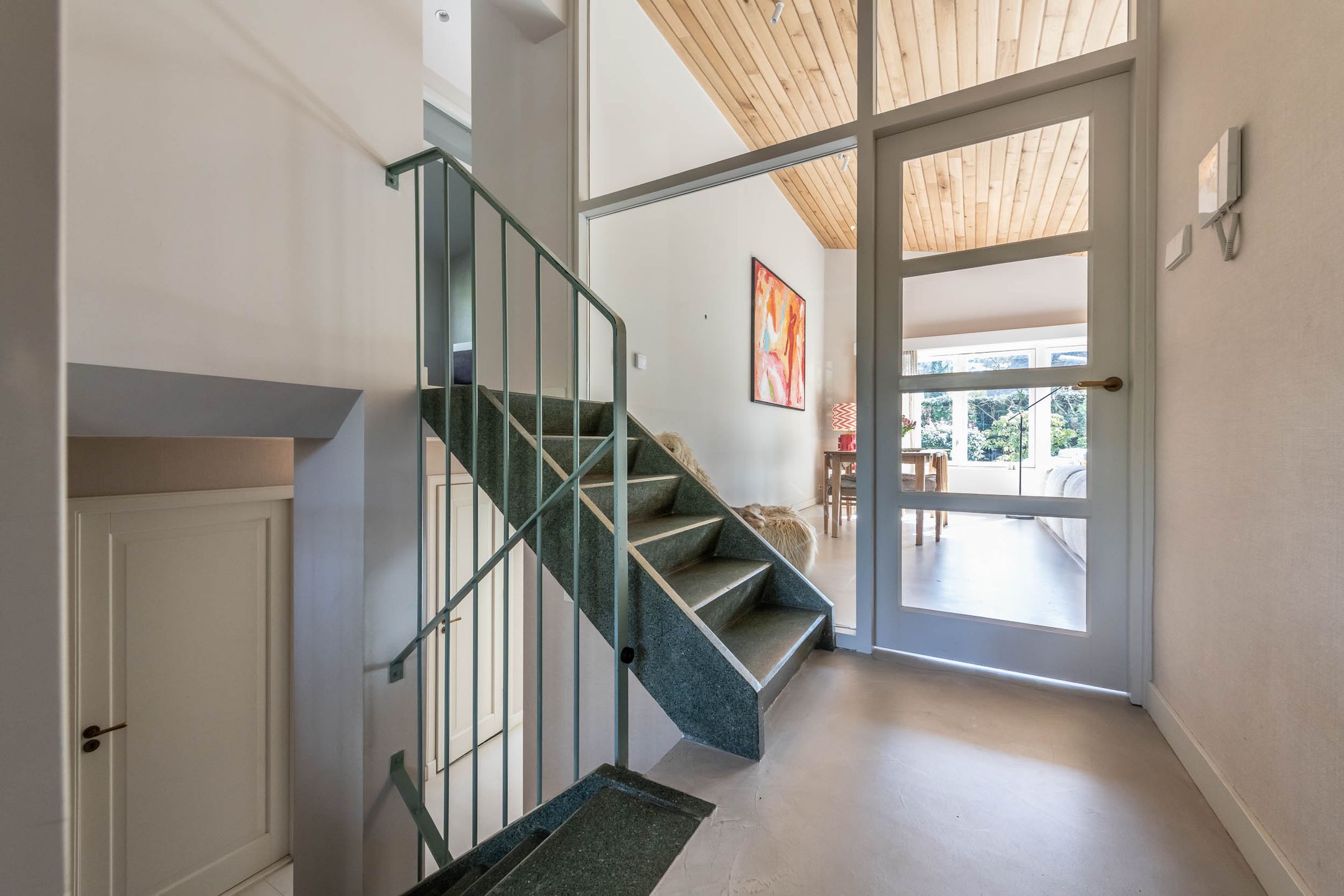Completely Renovated Split-Level Villa with Southwest Garden Oasis in Aerdenhout — 33