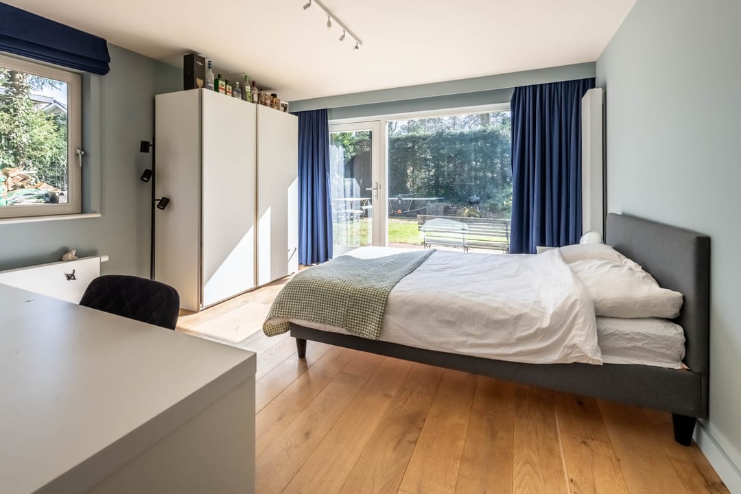 Completely Renovated Split-Level Villa with Southwest Garden Oasis in Aerdenhout — 17