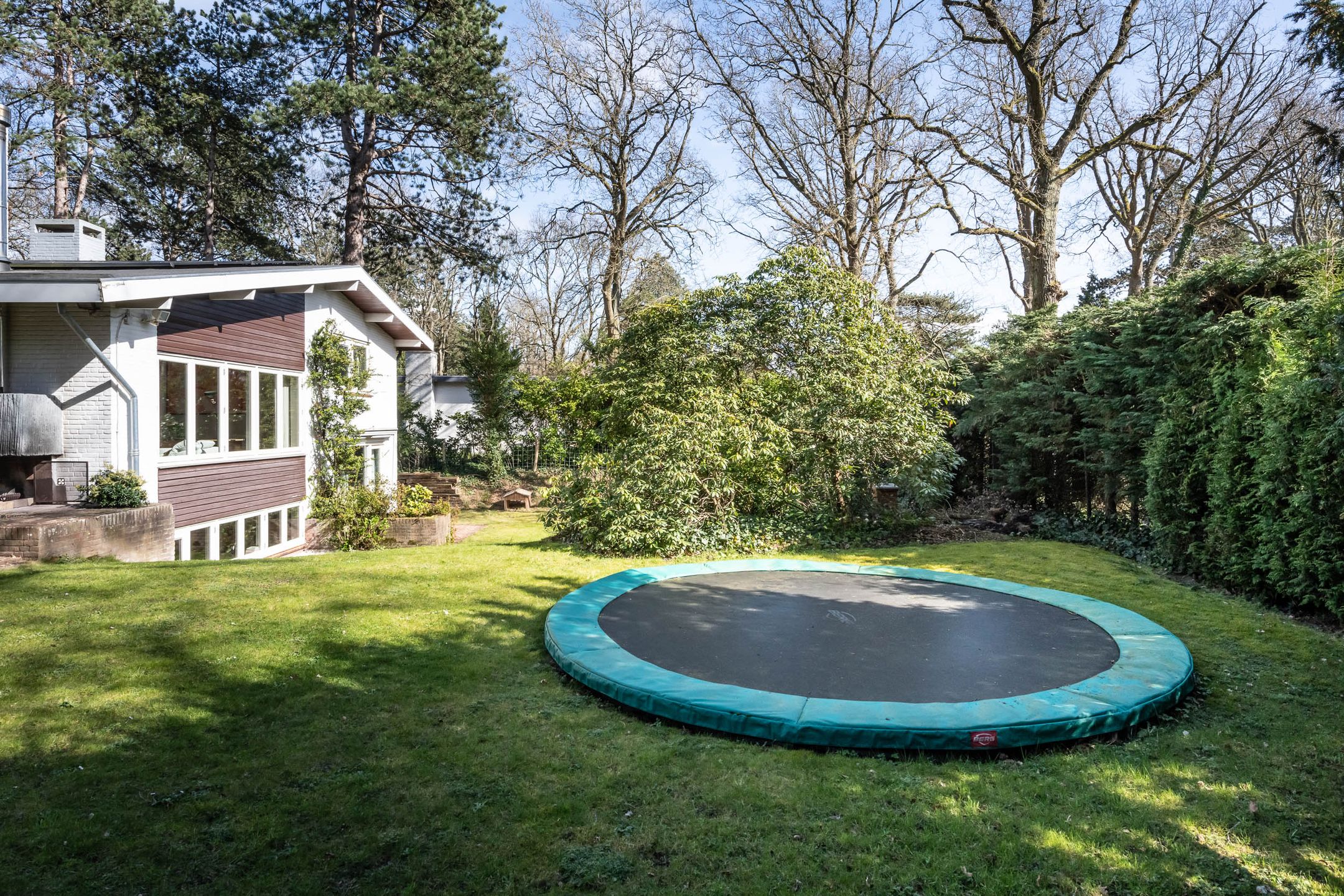 Completely Renovated Split-Level Villa with Southwest Garden Oasis in Aerdenhout — 45