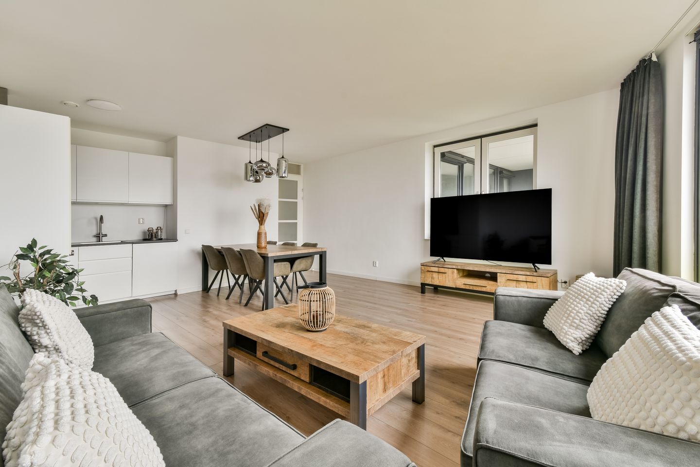 Photo 4 of Sterreschans 615