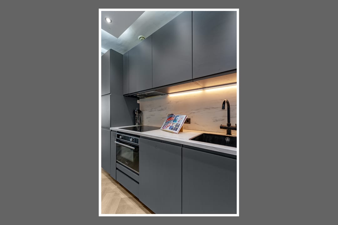 Bright 3-room apartment with sunny south-facing loggia in Amsterdam Nieuw-West — 16