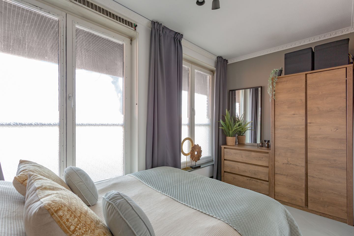 Bright 3-room apartment with sunny south-facing loggia in Amsterdam Nieuw-West — 25