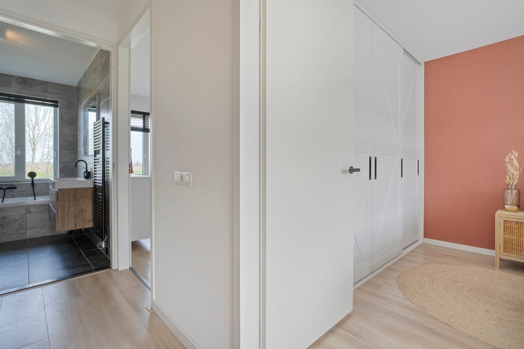 Photo 23 of Voermanstraat 108