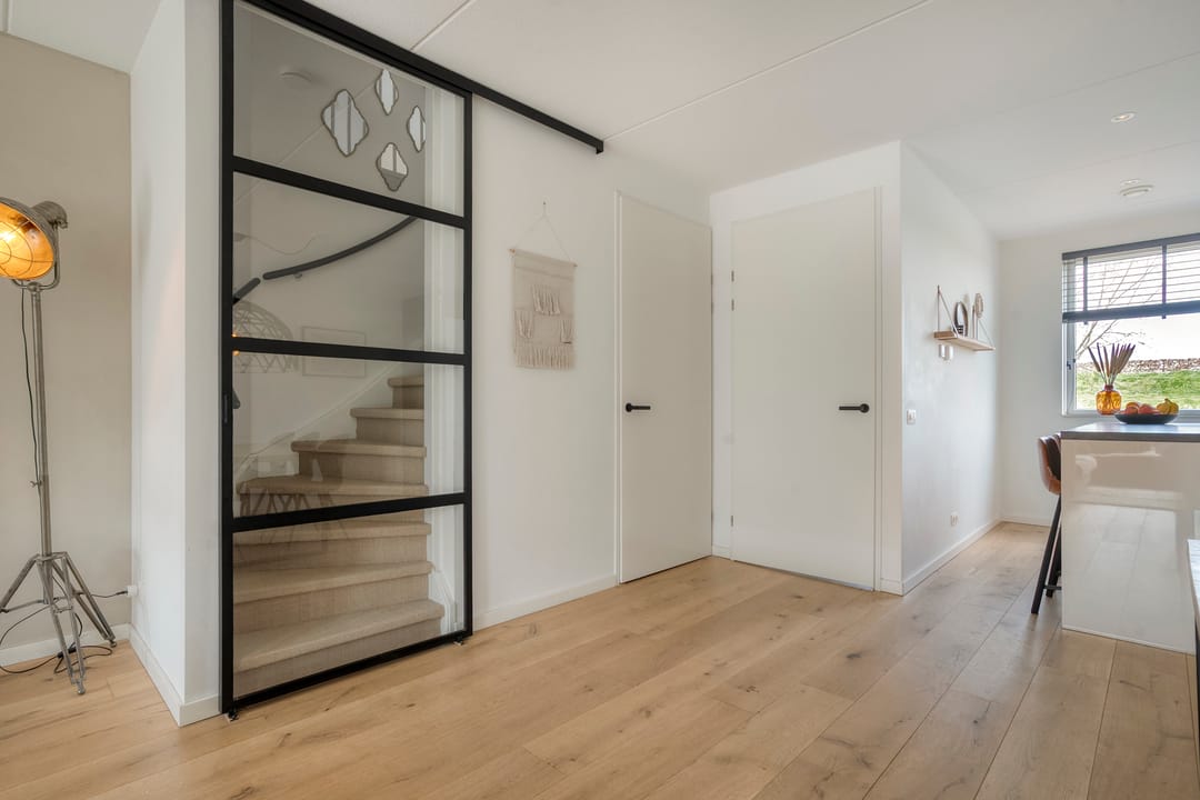 Photo 13 of Voermanstraat 108