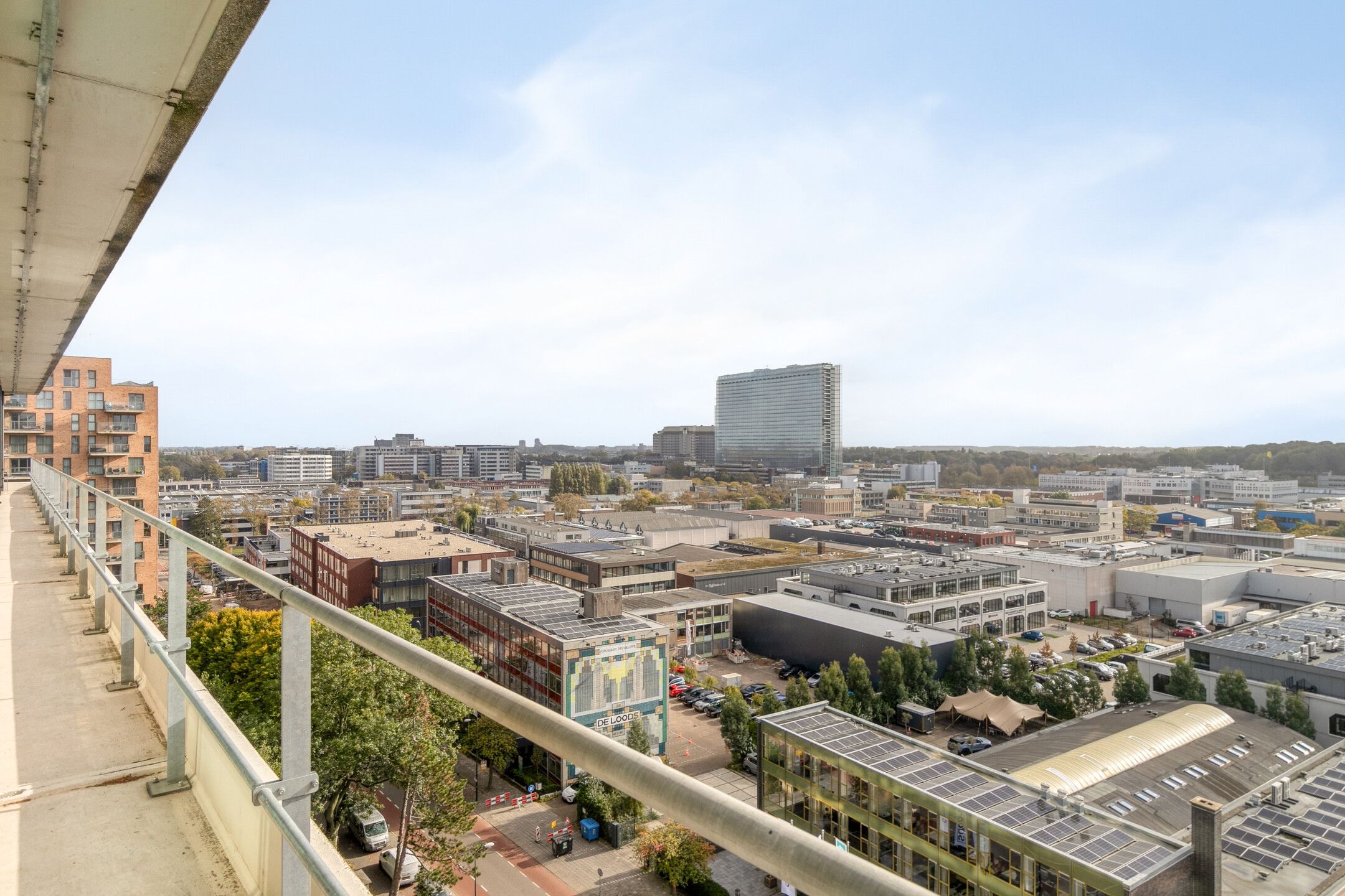 Foto 12 van Sir Winston Churchillln 283-F054