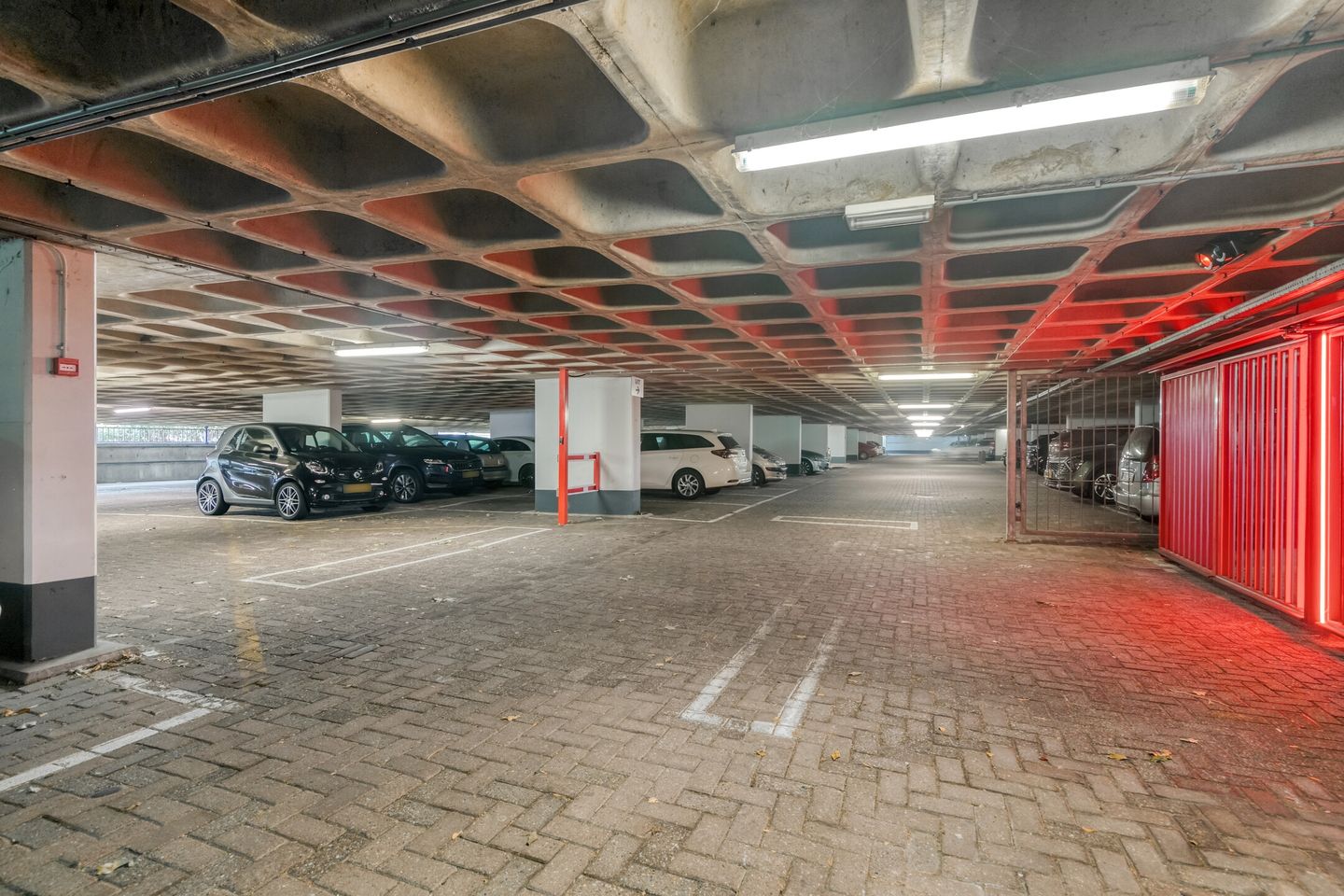 Foto 25 van Sir Winston Churchillln 283-F054