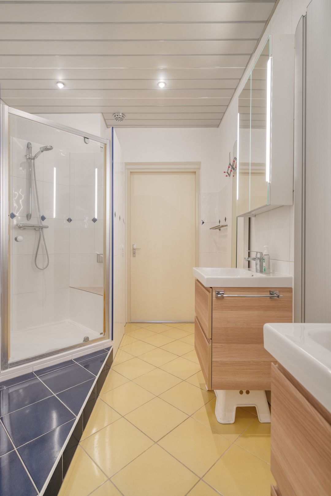 Foto 22 van Sir Winston Churchillln 283-F054