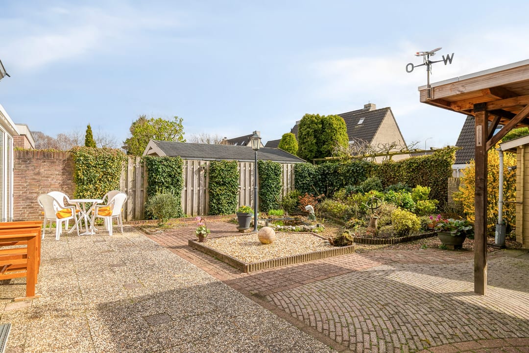 Semi-detached family home with garage and sunny garden near Schaffelaarse Bos — 31